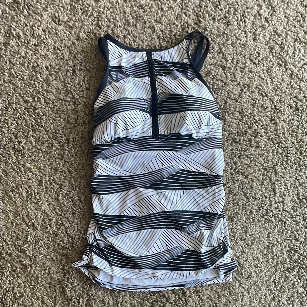 Apt. 9 Black and White Geometric High-Neck Tankini